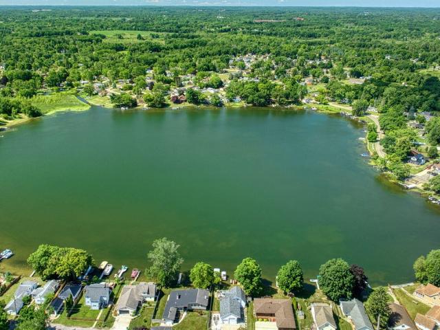 House for sale in Michigan Center