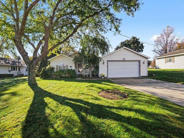 House for sale in Hart, Oceana County