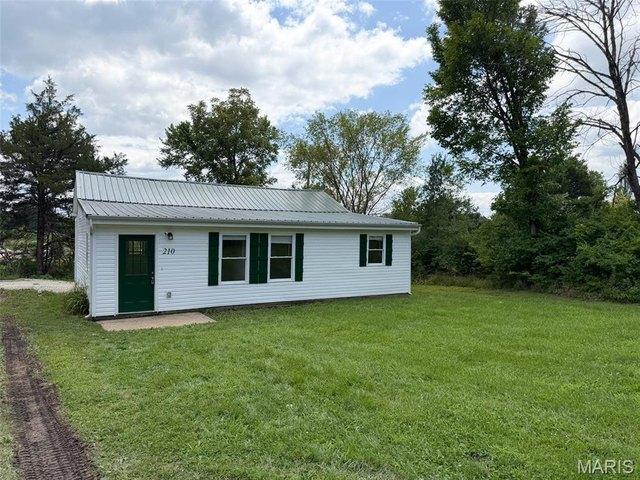 House for sale in Gasconade, Missouri