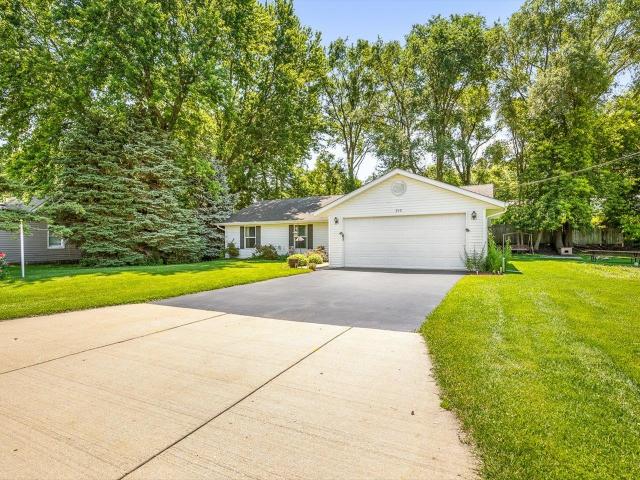 House for sale in Davis Junction, Illinois