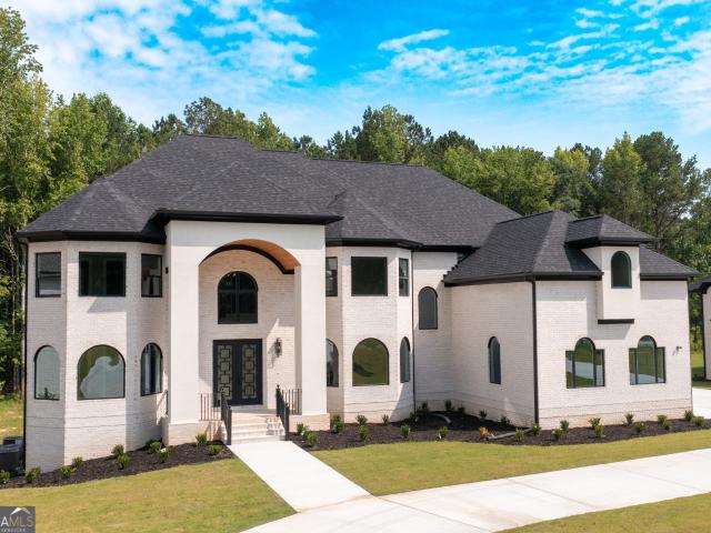 House for sale in Tyrone, Georgia