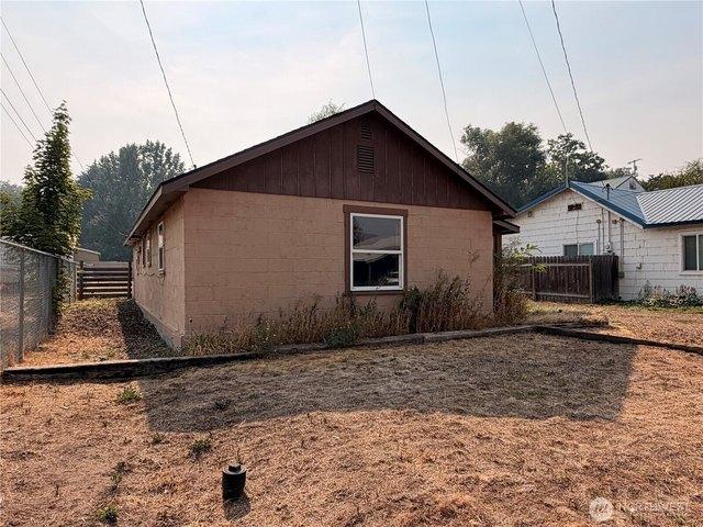 House for sale in Tonasket, Washington
