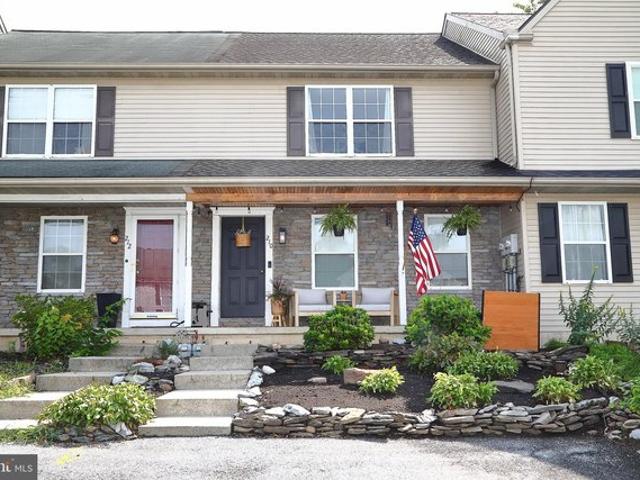 Townhouse for sale in Marietta, Pennsylvania