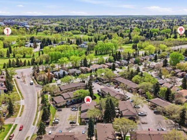 Townhouse for sale in Sherwood Park, Alberta