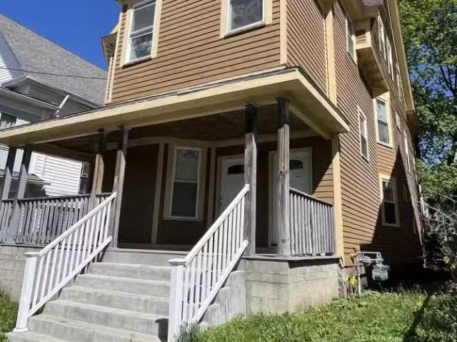 House for rent in Waterbury