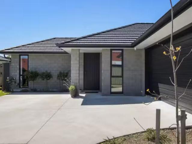 House for sale in Katikati, Bay Of Plenty