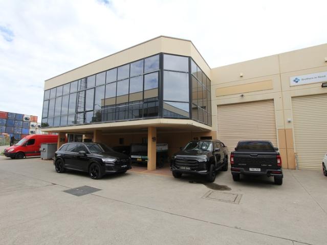 Warehouse for rent in Sydney, New South Wales