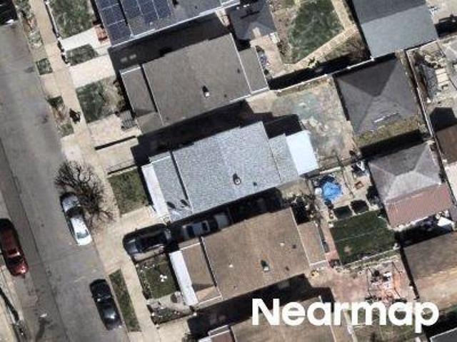 House for sale in Queens, Arverne