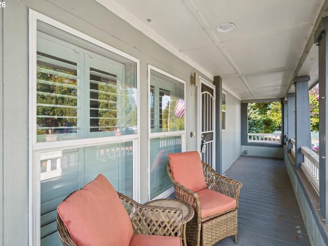 House for sale in Fairview, Multnomah County