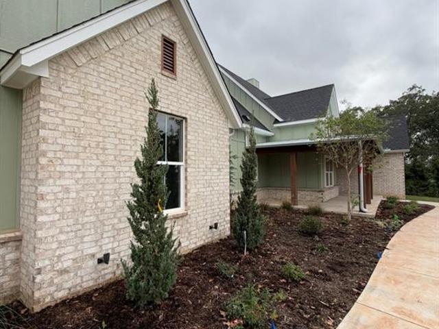 House for sale in Harrah, Oklahoma County
