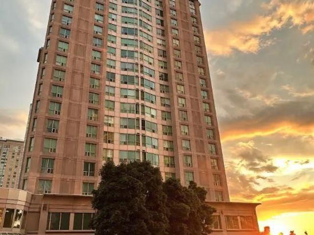 Condo for rent in Scarborough—Guildwood, Toronto