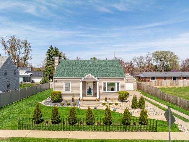 House for sale in Mclean, Illinois