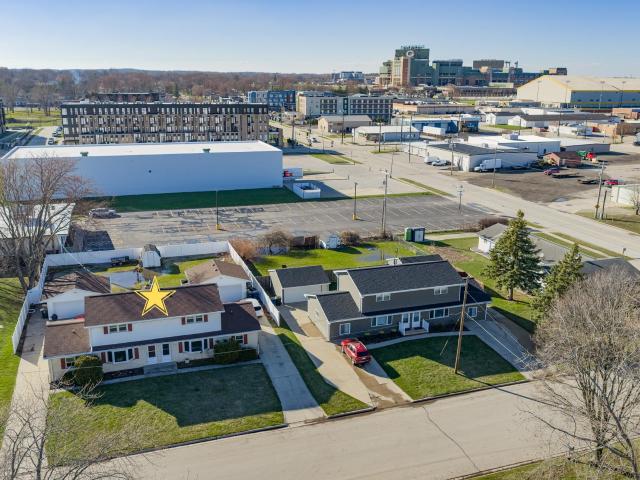 House for sale in Ashwaubenon, Wisconsin