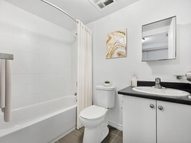 Apartment for rent in Woburn, Ontario