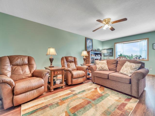 Condo for sale in Milford, Iowa