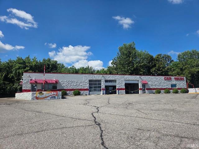 Commercial for sale in Evansville, Indiana