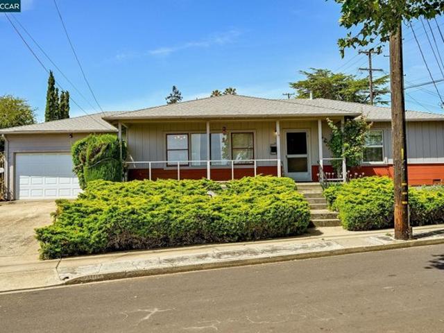 House for sale in Martinez, California