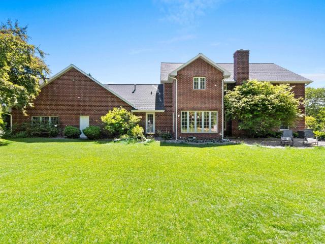 House for sale in Ashwaubenon, Wisconsin