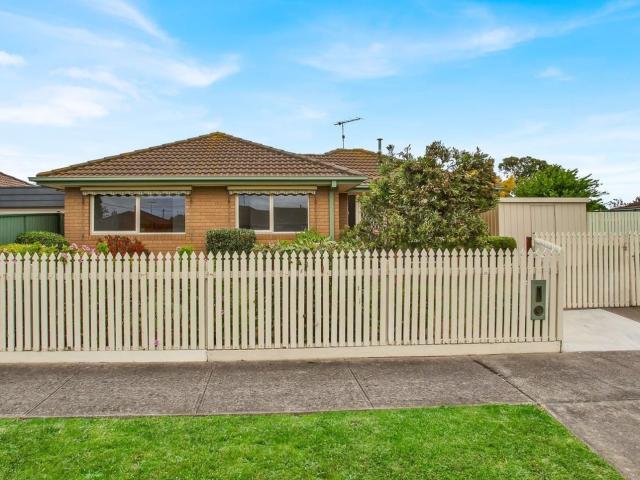 Apartment for rent in Whittington, Geelong