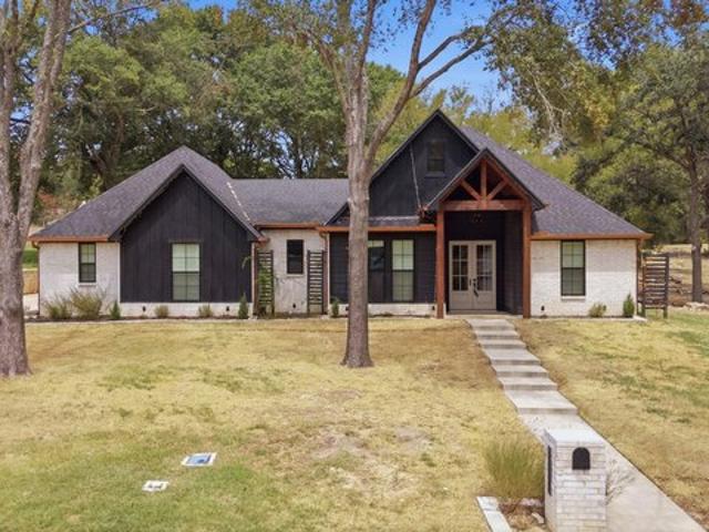 House for sale in Jacksonville, Texas