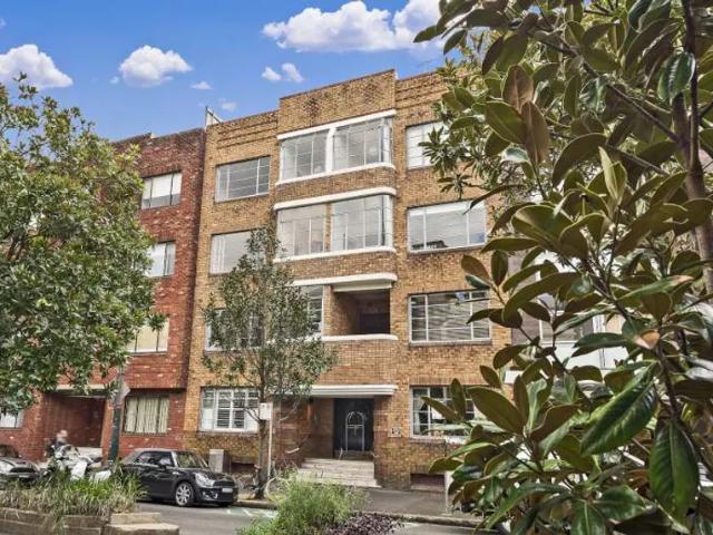 Granny Flat for rent in Potts Point, Sydney
