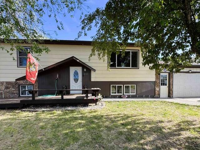 House for sale in Hot Springs, Fall River County