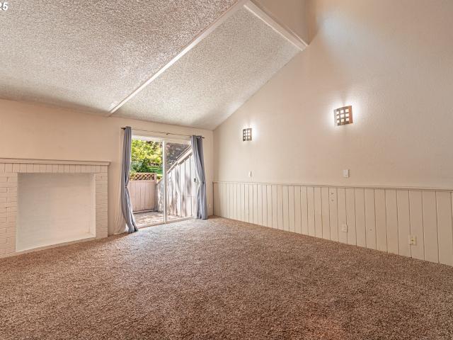 Condo for sale in Eugene