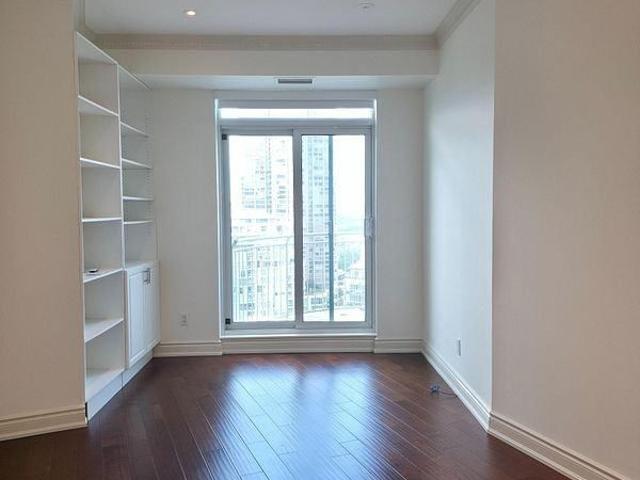 Apartment for rent in Etobicoke—Lakeshore, Toronto