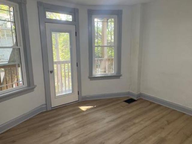 Townhouse for sale in Harrisburg, Pennsylvania