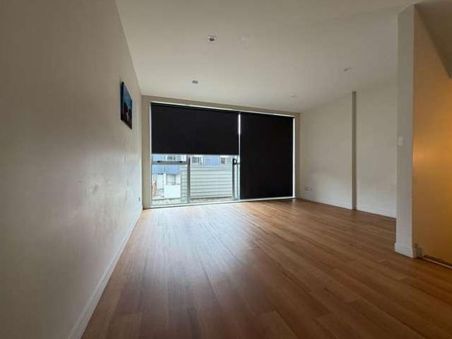 Townhouse for rent in Matata, Wellington