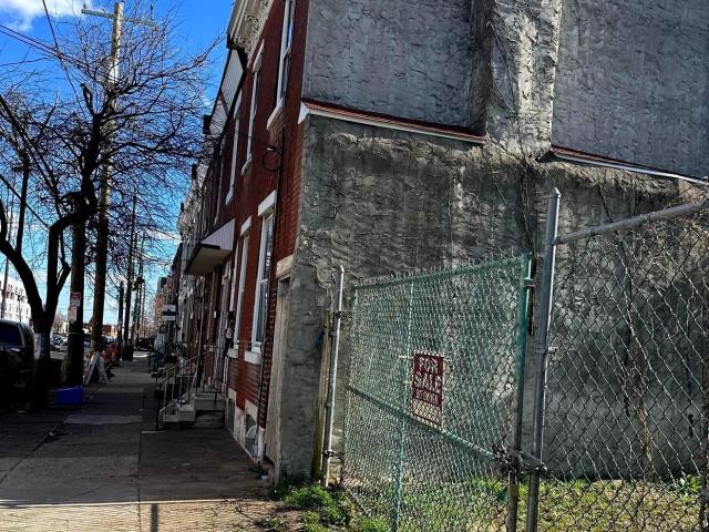 Land for sale in Philadelphia, Pennsylvania