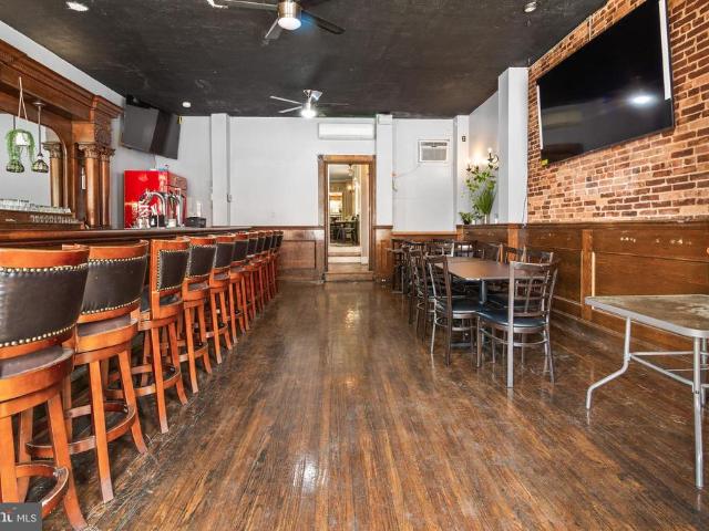 Commercial for sale in Gibsonton, Maryland