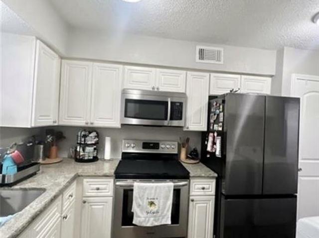Townhouse for rent in Houston