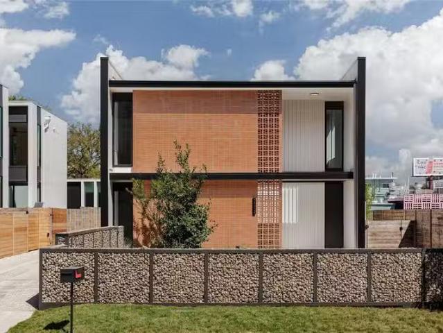 House for sale in Austin
