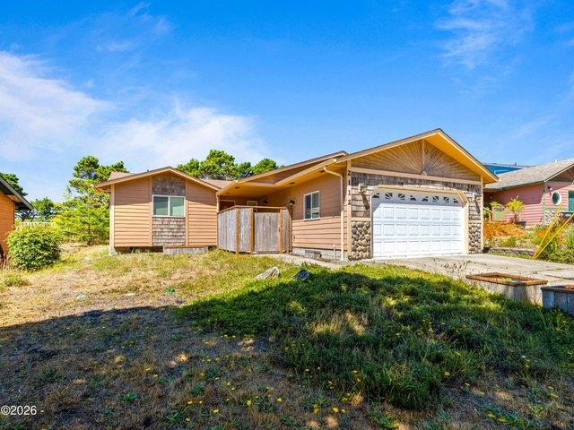 House for sale in Oregonia