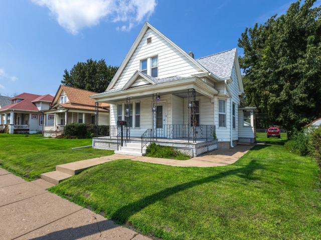 House for sale in Davenport, Iowa