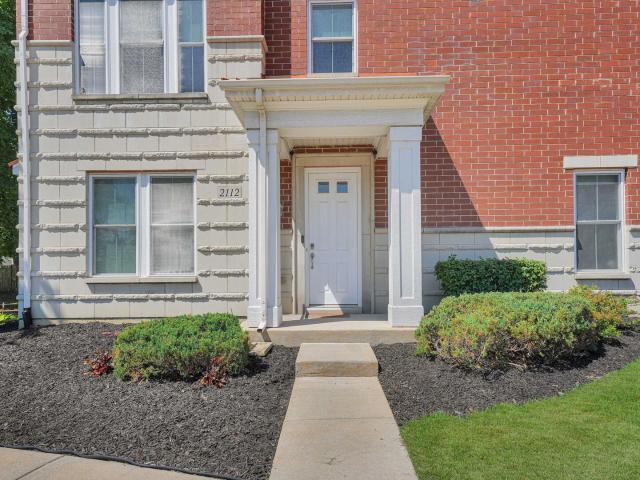 Townhouse for sale in Arlington Heights, Illinois