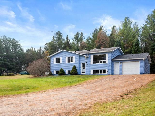 House for sale in Renfrew, Ontario