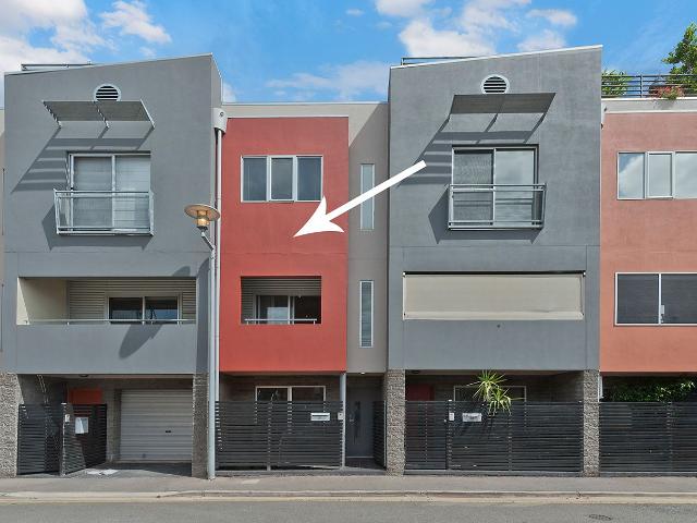 Apartment for rent in Adelaide