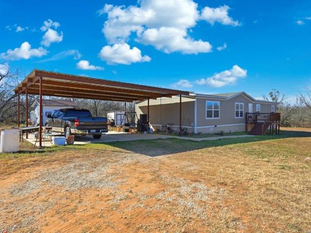 House for sale in Atascosa, Texas