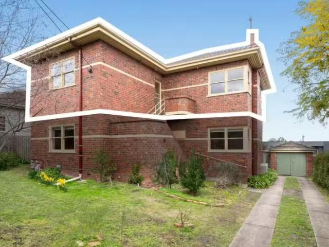 House for rent in Box Hill