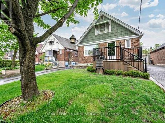 House for sale in Woburn, Ontario