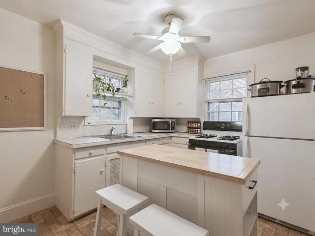House for sale in Rydal, Pennsylvania