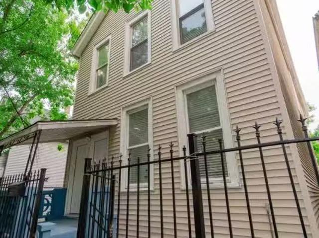 House for rent in Chicago