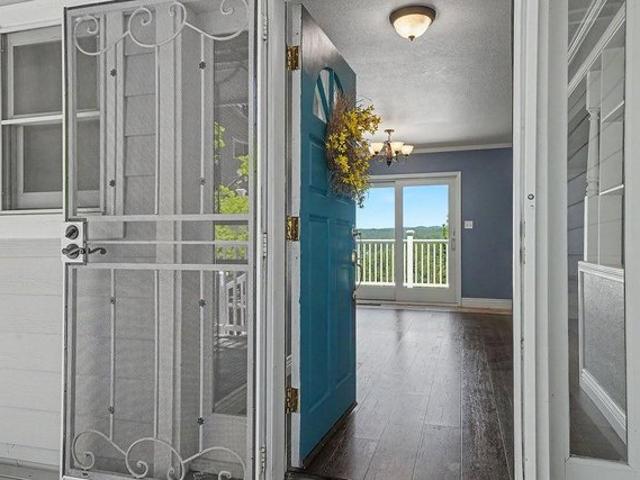 House for sale in Pine Grove, California