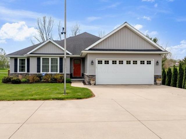 House for sale in Howard, Ohio