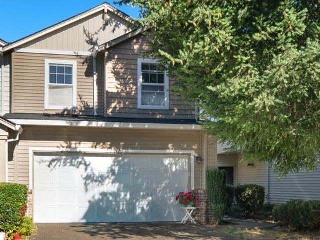 Townhouse for sale in Oregonia