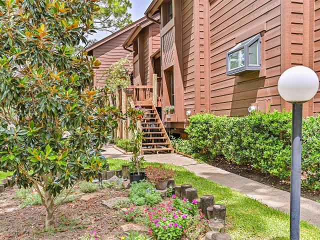 Townhouse for sale in League City