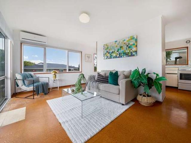 Apartment for rent in Wairau Valley