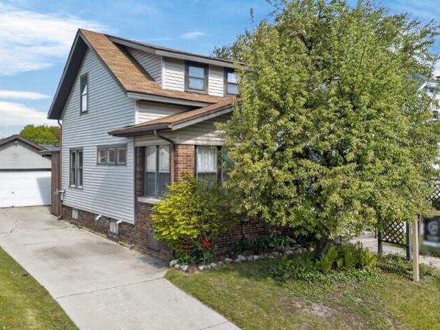 House for sale in Sheboygan, Wisconsin